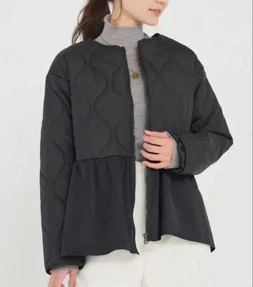 INCEDE 페플럼 퀼팅 숏 블루종