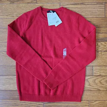 미사용 새상품 유니클로 캐시미어 크루넥 스웨터