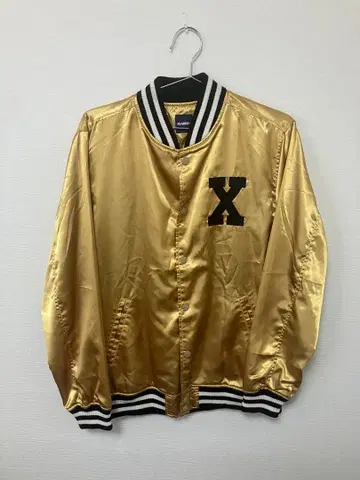 [레어] XLARGE GOLD 빅 로고 스카잔