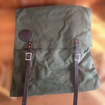 올리브 그린 캔버스 백팩 DULUTH PACK