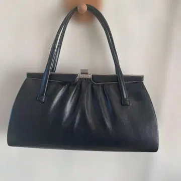 쇼와 레트로 블랙 가죽 핸드백