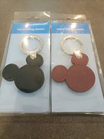 도쿄 디즈니 리조트 미키마우스 키체인 2색 세트