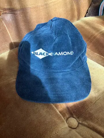 BLACK DIAMOND 코듀로이 캡