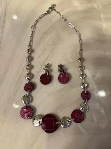 노에비아 어패럴 목걸이 세트