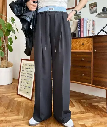 moment 더블 허리 센터 프레스 슬랙스 팬츠