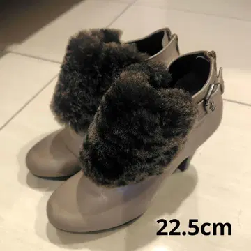 새상품급 퍼 포함 가죽 숏부츠 그레이지 일본제