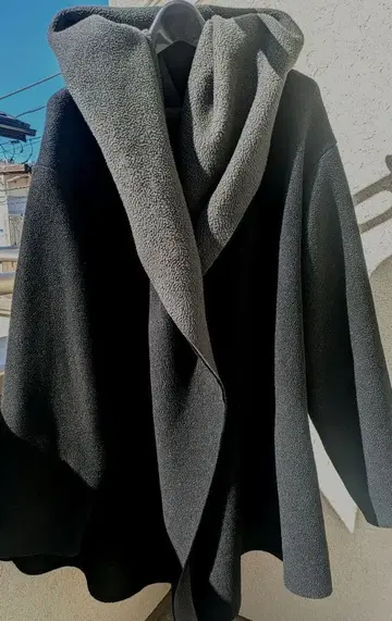 안티카 플리스 코트 블랙