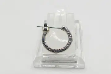 새상품 미사용 라이온 하트 로고 후프 귀걸이 합성 다이아 크로싱