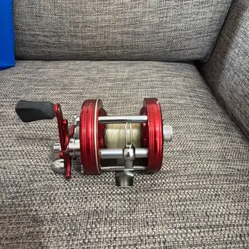 ABU 베이트릴 레드