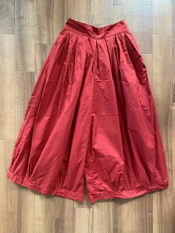 새상품급 HARVESTY 빨간색 벌룬 큐롯 일본제