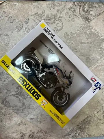 SUZUKI GSX1100S 1/12 다이캐스트 모델 KATANA