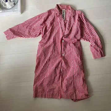 THERIACA 테리아카 빨간색과 화이트 깅엄 체크 롱 코트