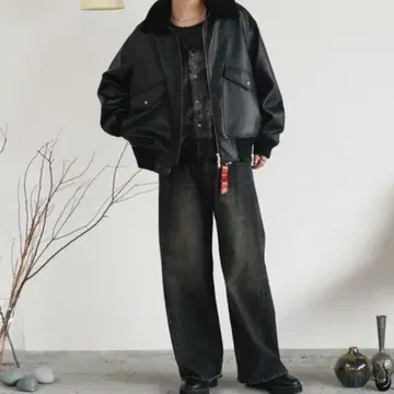 wym 커브드 플레어 데님 슬랙스 블랙 계열 L 사이즈