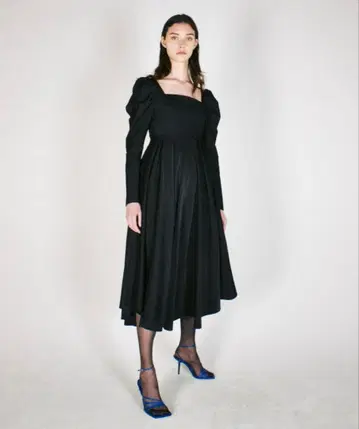 원피스 LE CIEL BLEU