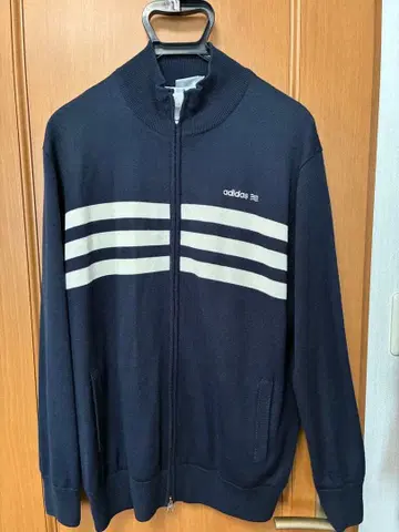 adidas 스트라이프 자켓 네이비 새상품급