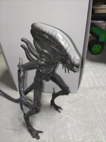 NECA 네카 에이리언 아이솔레이션 제노모프