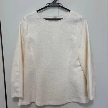 그린 라벨 아이보리 백 지퍼 긴팔 상의