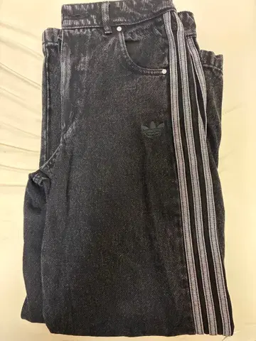 adidas 블랙 데님 팬츠 2430 사이즈 스트라이프