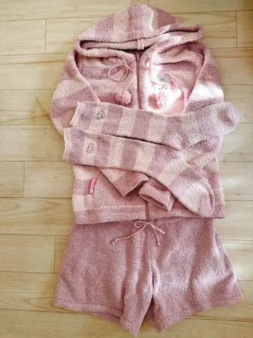 셰리 메이 룸웨어 삭스 세트