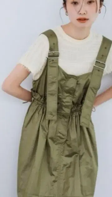 KBF 밀리터리 오버롤 스커트