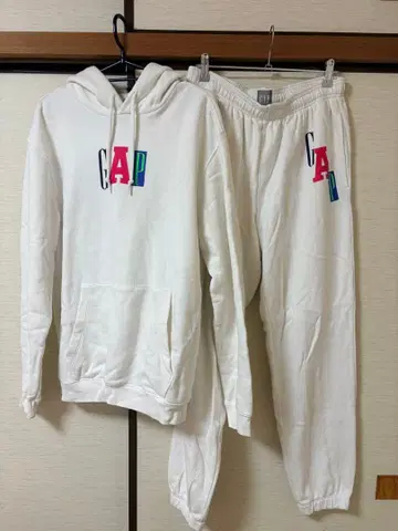 GAP 맨투맨 셋업 화이트