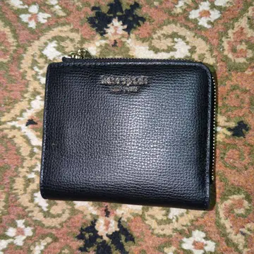 블랙 가죽 접이식 지갑