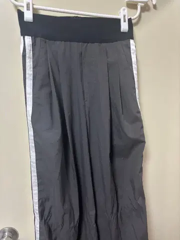 STUDIOUS 라인 팬츠 그레이 1