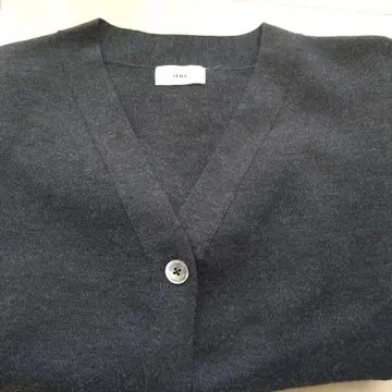 이에나 슈퍼 파인 스무스 숏 가디건 브라운 새상품급!