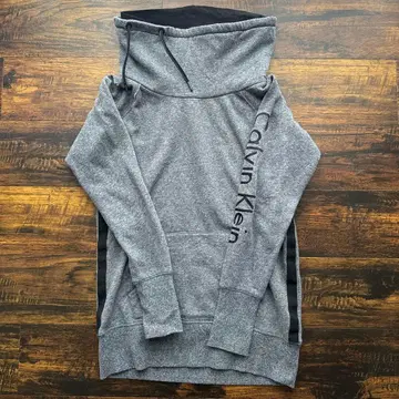 캘빈 클라인 터틀넥 트레이닝복