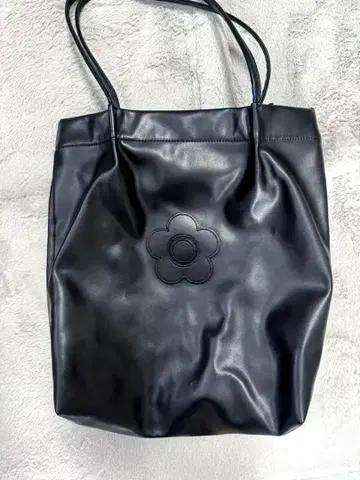 마리콴트 MARY QUANT 토트백 블랙 A4