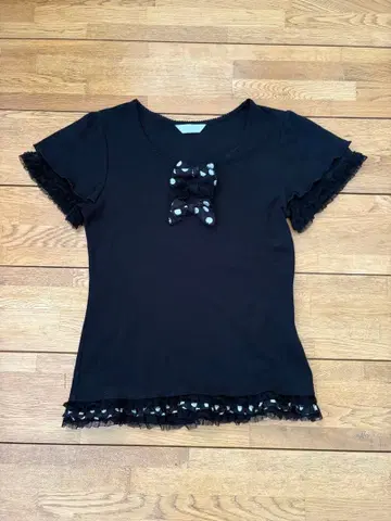 핑크하우스 리본 포함 블랙 반팔 T셔츠