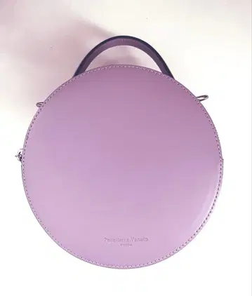 팔레테리아 베네타 라벤더 라운드 가죽 백