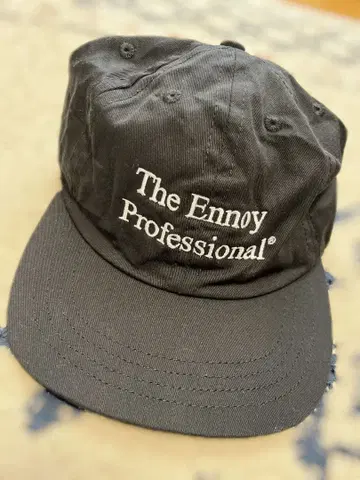 The Ennyo Professional 블랙 캡
