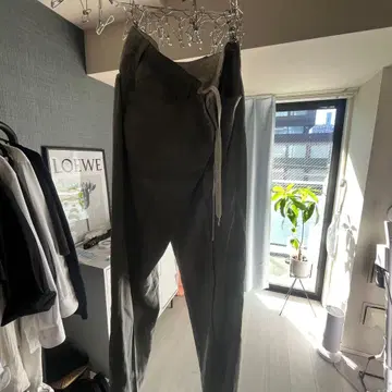 그레이 슬랙스 드로우 스트링 포함