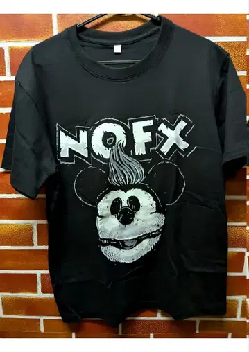 NOFX 블랙 T셔츠 FINAL SHOWS