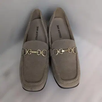 새상품 그레이지 로퍼 23.0 세탁 가능한 신발