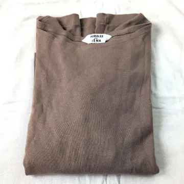 IENA [이에나] 별주 [AURALEE/오라리] 브라운T셔츠