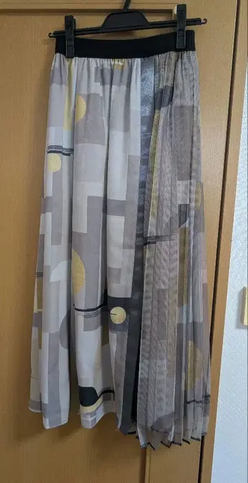 야마다야 Aga 기하학 패턴 플레어 스커트 사이즈 38