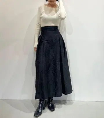 LAGUNAMOON 자카드 턱 플레어 스커트