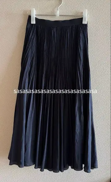 ANAYI 아나이 라이트론 플리츠 스커트 네이비 38