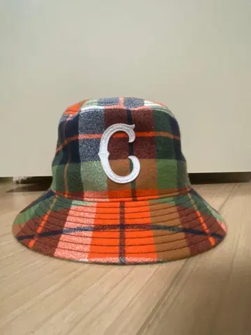 [ 새상품급 ] CHARI&CO FLANNEL BUCKET HAT 버킷햇
