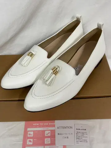 [ 새상품 ] 젤리빈스 로퍼 태슬 부착 24.5cm