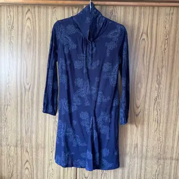 꼼사데모드 원피스