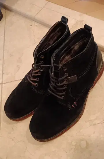 !스테파노 레이스업 부츠 블랙