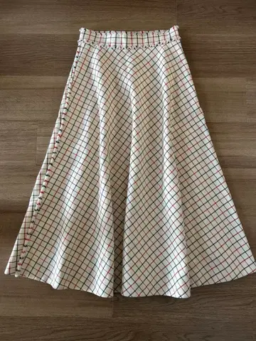 Drawer 체크 무늬 플레어 스커트