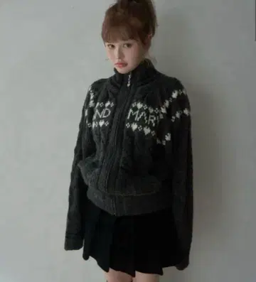 andmary Mary knit cowichan gray