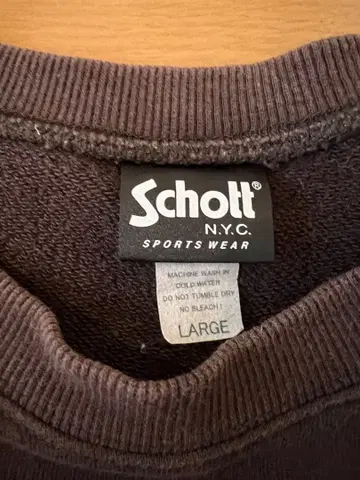 schott x 미키 트레이닝복 가격 인하