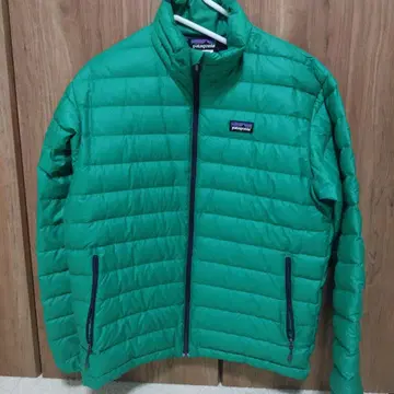 patagonia 다운 스웨터 XS