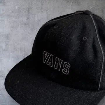 새상품급 VANS 블랙 캡 하와이 구매