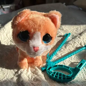 고양이 봉제 인형 (울음소리 포함)